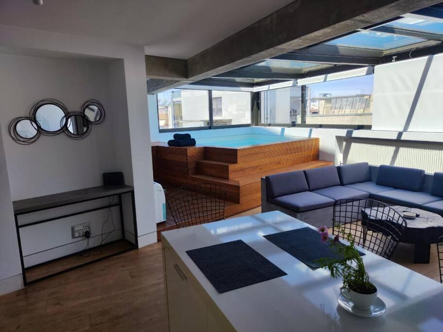 Gazi Pool House *